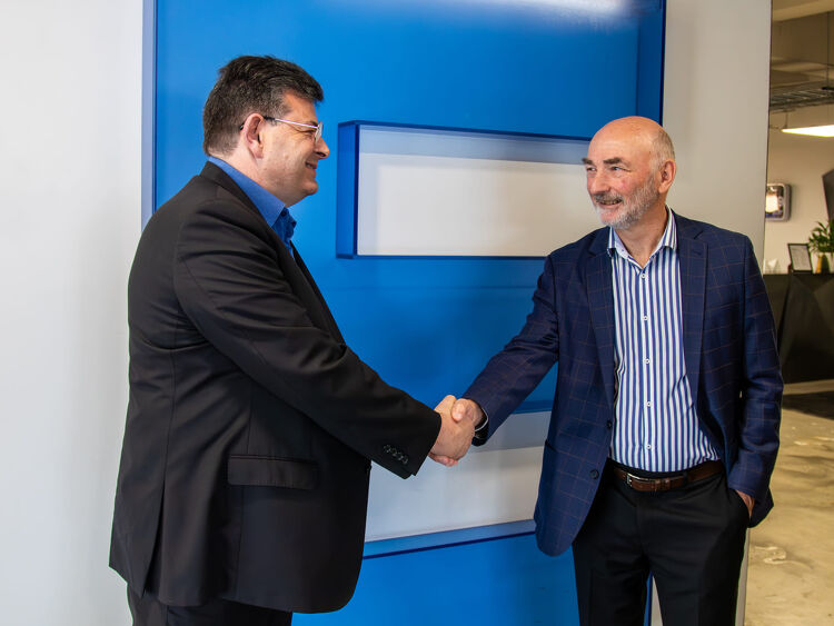 Engineering Pathways Handshake