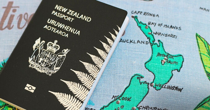 What are the differences between New Zealand citizenship and New Zealand residence?